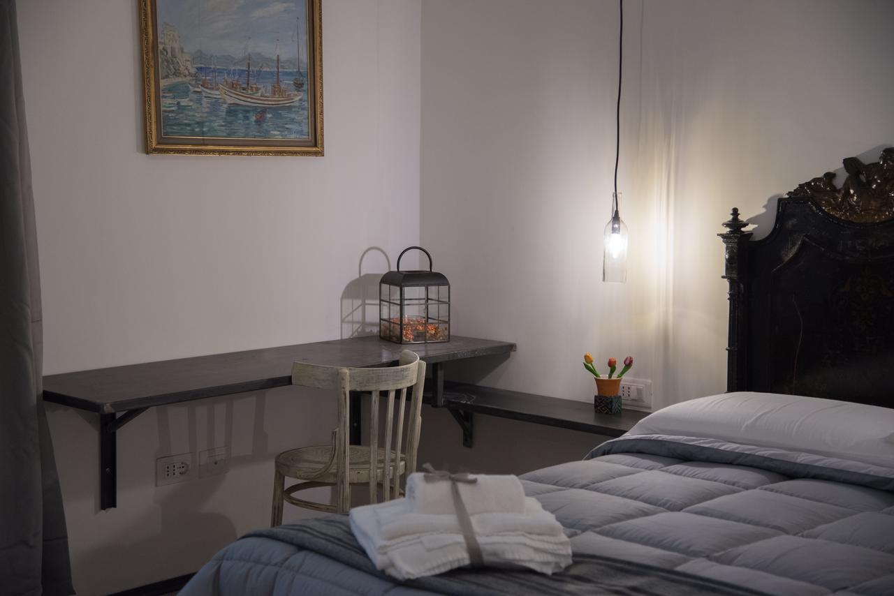 Bed and Breakfast Villino Teresa Salerno Zewnętrze zdjęcie